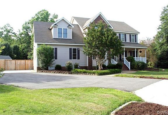 2nd image of 14012 Rockbasket Pl