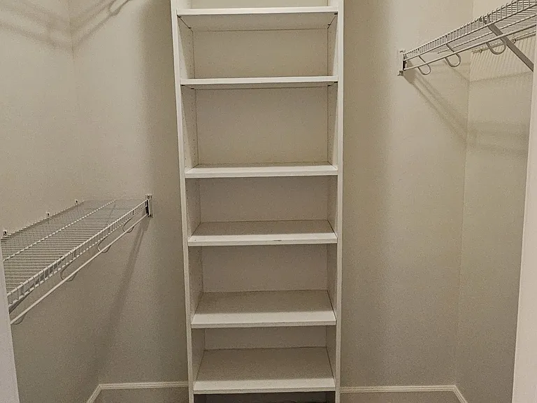 Walkin Closet