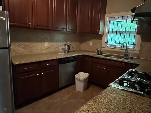 66 Milton St, Millburn, NJ 07041