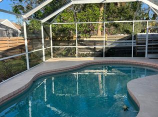 4530 Windsor Ct E, Bradenton, FL 34203
