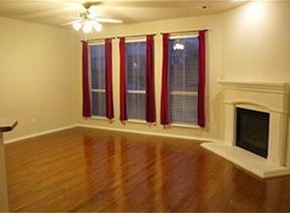 2nd image of 3852 Confidence Dr