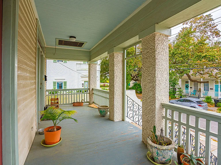 209 Audubon St — Photo 2