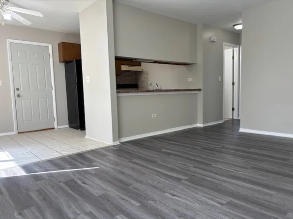 4126 Timothy St #4126, Zion, IL 60099