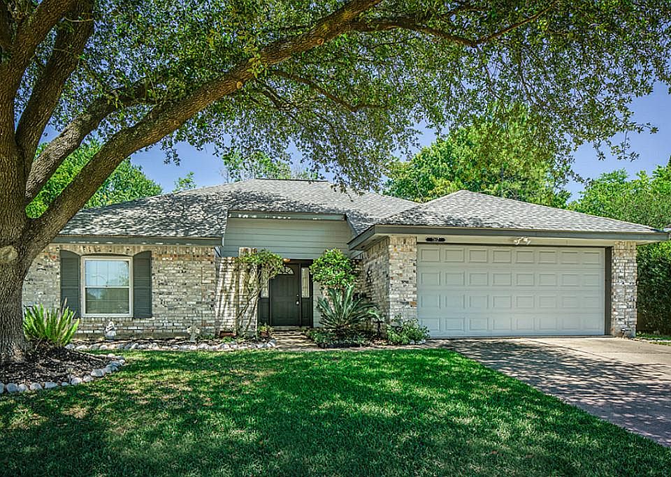 1st image of 7807 Manzano Dr