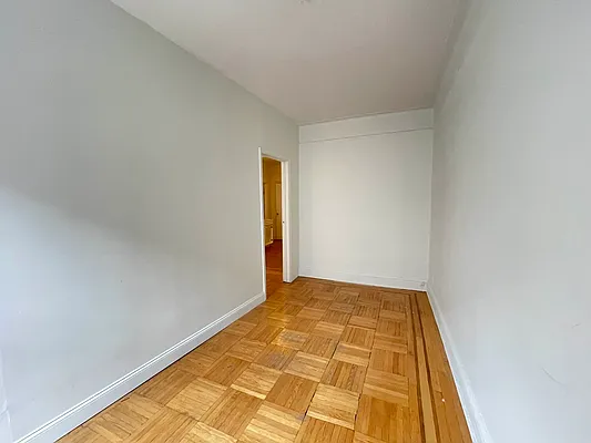 Rented by Best Apartments North Inc | media 23