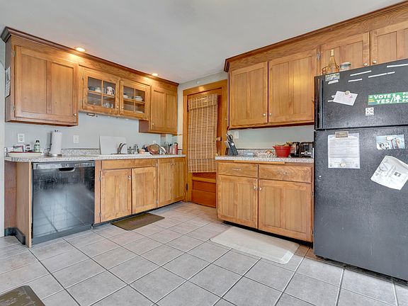 2nd image of 22 Bailey Avenue
