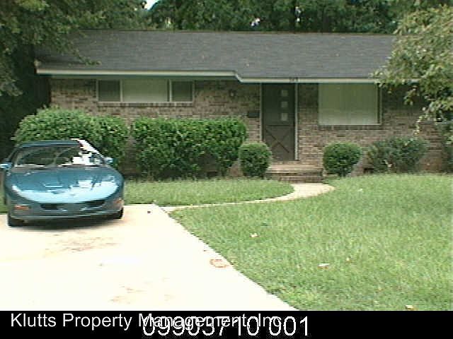 2nd image of 543 Blendwood Dr