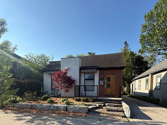 2nd image of 228 Riverside Dr