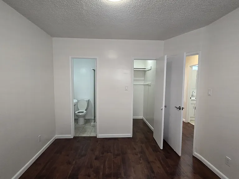 2630 S Garth Ave #2 — Photo 10
