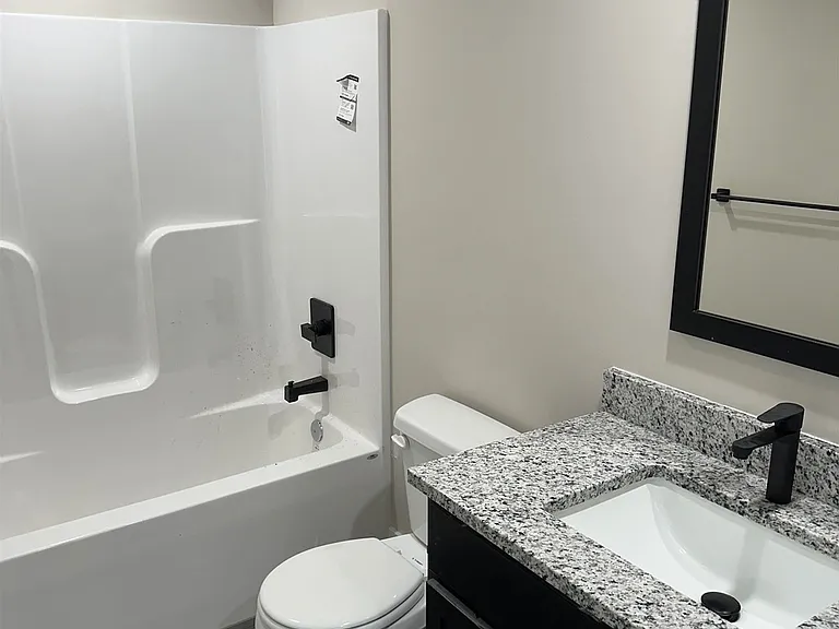 5213 N Toben Ct #5213 — Photo 3