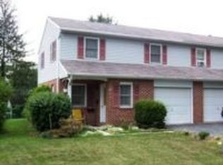628 Walnut St, Denver, PA 17517