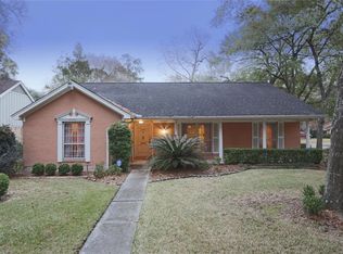 5002 Hollow Bend Ct, Houston, TX 77018