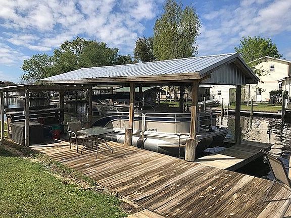 Bulkhead, dock, and boatlift
