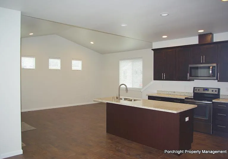 1750 Kok Rd #B — Photo 6