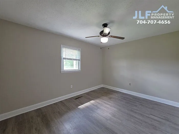 1052 Rembrandt Dr SW #1052 — Photo 7