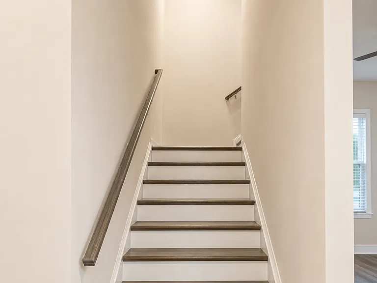 1012 Winter Way — Photo 7