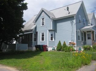 206 Mount Hope St #1, Lowell, MA 01854