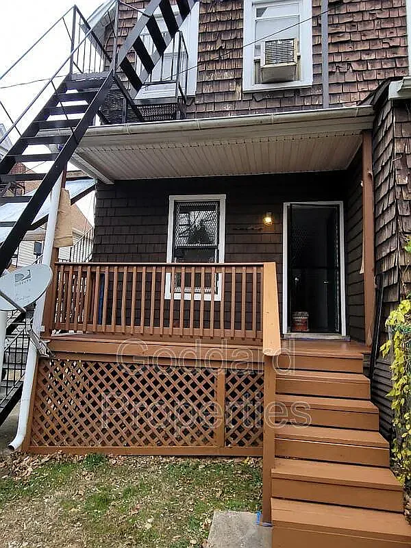 1 bed, 1000 sqft, $1,100 — Photo 3