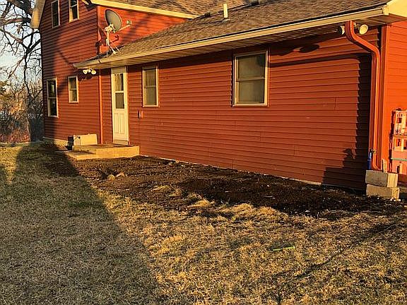 2nd image of 308 1st Ave SW