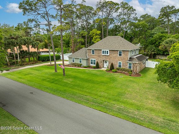 2nd image of 1330 Donna Marie Dr