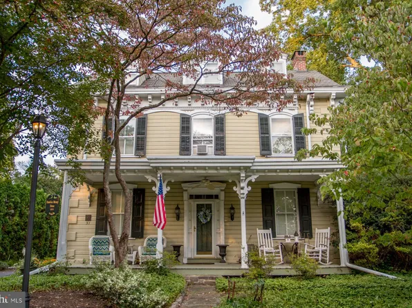 31 N Tamenend Ave, Doylestown, PA 18901