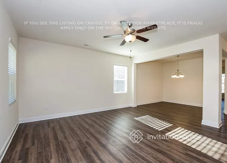 9823 Maywine Cir — Photo 5
