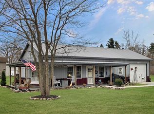 5628 S Miller St, Winamac, IN 46996