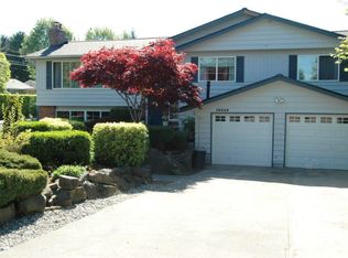 18203 6th Ave NW, Seattle, WA 98177