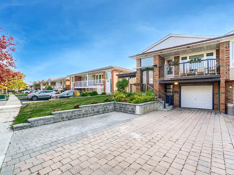 3606 Twinmaple Dr — Photo 2