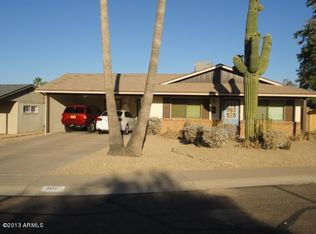 2211 E Coghlan Pl, Phoenix, AZ 85028