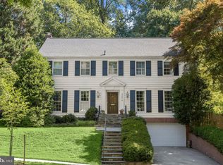 4704 Fort Sumner Dr, Bethesda, MD 20816
