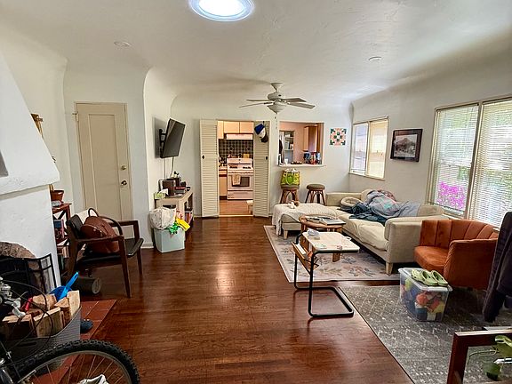 3rd image of 639 W Canon Perdido St #639
