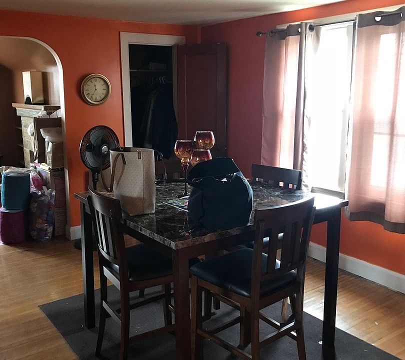 1st image of 74 Fernhill Ave