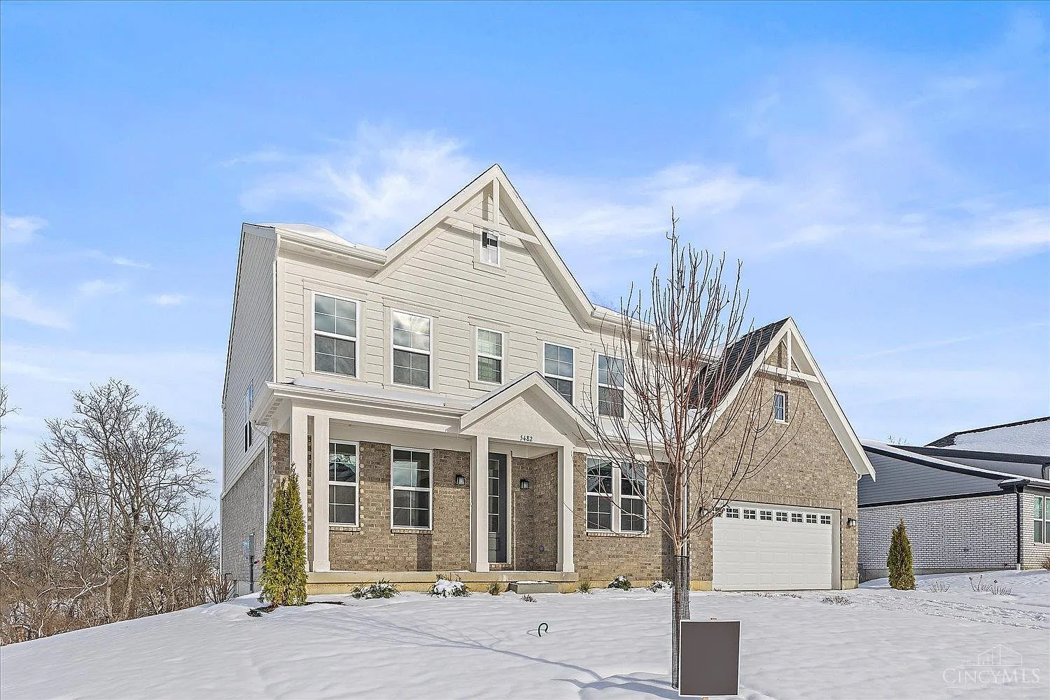 5482 Sheldon Close photo 1