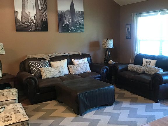 4th image of 783 Horseshoe Cir