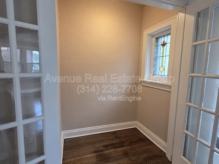 4956 Holly Hills Ave #2F — Photo 7