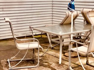 21 Simmons Loop, Staten Island, NY 10314