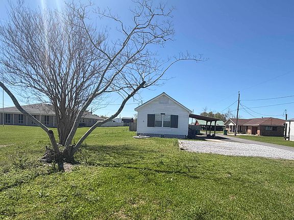 3rd image of 15498 W Main St
