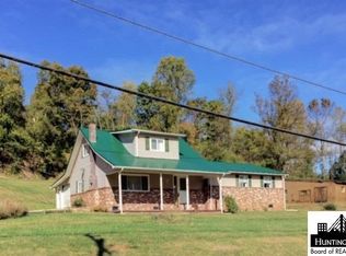 3930 Green Valley Rd, Huntington, WV 25701