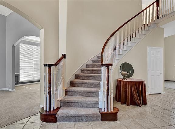 2nd image of 4713 Copper Mountain Ln
