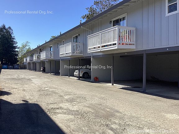 3rd image of 445 S E St #5