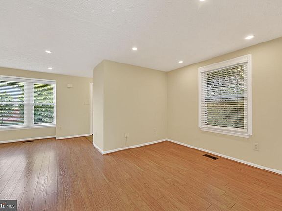 2nd image of 1754 Sundance Dr