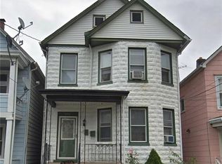 264 Goodwin St, Perth Amboy, NJ 08861