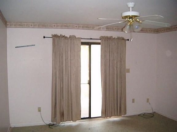 2nd image of 1354 S Jefferson Dr