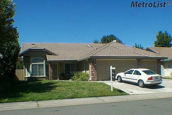 1st image of 1633 Steinbeck Dr