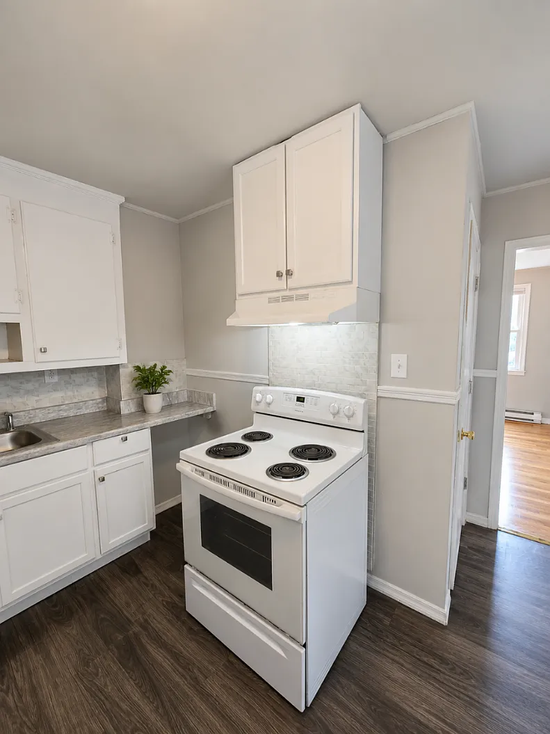 3 bed, 1206 sqft, $1,695 — Photo 4