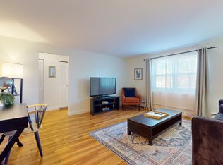99 Chestnut St APT 5, Brookline, MA 02445