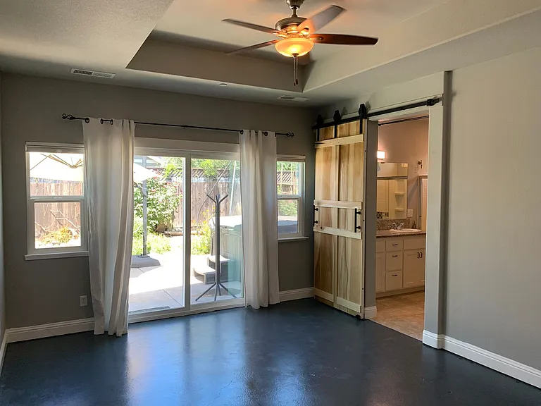 2868 Eaton Rd — Photo 16