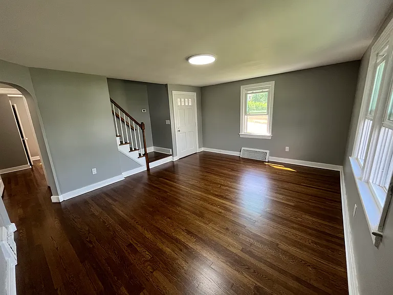 202 Canaan Rd — Photo 6