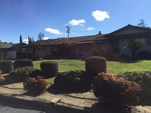 2nd image of 6219 E Montecito Ave